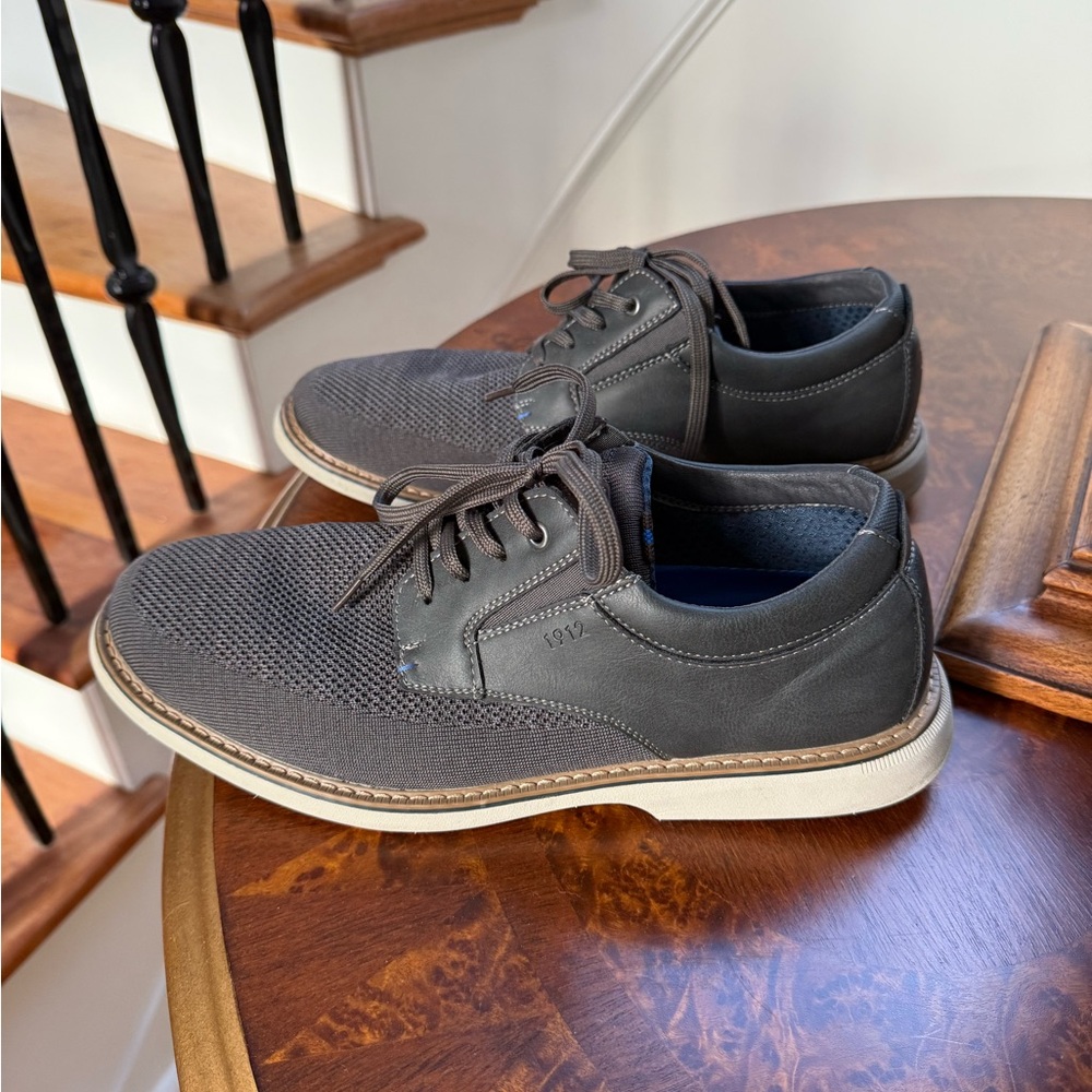 Nunn Bush Dark Gray Oxford Shoes